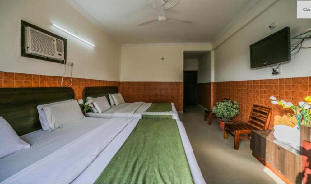 Room image 2