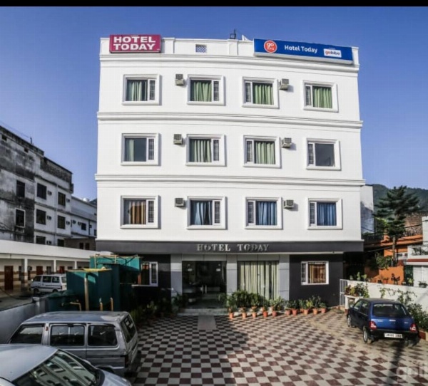 Hotel Today, Katra image 1