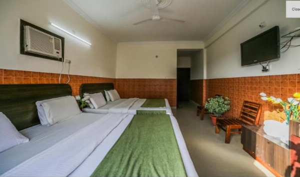 Hotel Today, Katra image 26